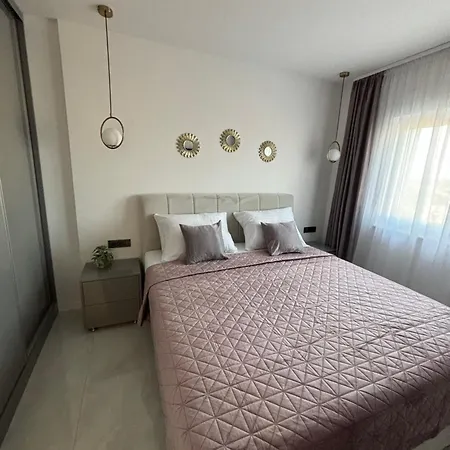 Adrian I Mia * Zadar