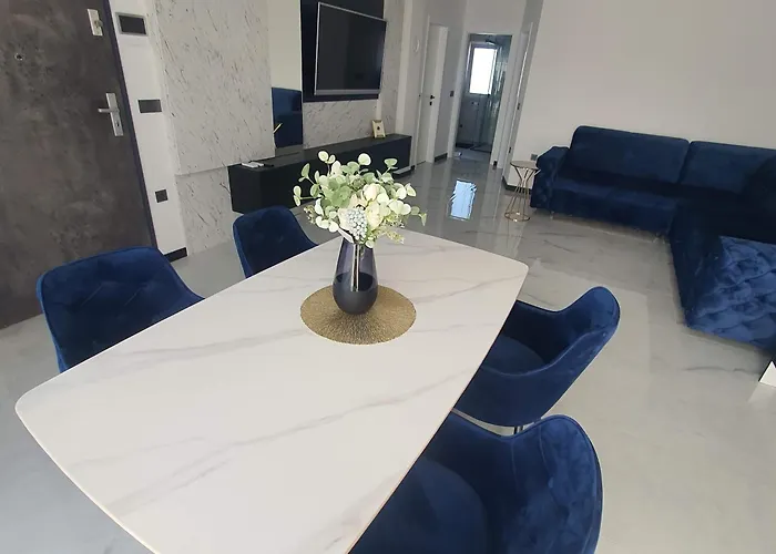 Adrian I Mia Апартаменты